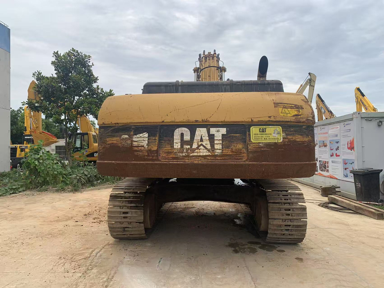 Caterpillar Excavator Original Color CAT 330CL, 330BL Used Condtion - Telakaivukone: kuva Caterpillar Excavator Original Color CAT 330CL, 330BL Used Condtion - Telakaivukone Caterpillar Excavator Original Color CAT 330CL, 330BL Used Condtion - Telakaivukone: kuva Caterpillar Excavator Original Color CAT 330CL, 330BL Used Condtion - Telakaivukone