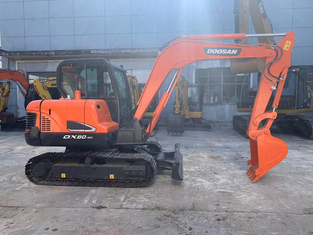 DOOSAN Mini Excavator Doosan DX60, DX55 - Telakaivukone: kuva DOOSAN Mini Excavator Doosan DX60, DX55 - Telakaivukone DOOSAN Mini Excavator Doosan DX60, DX55 - Telakaivukone: kuva DOOSAN Mini Excavator Doosan DX60, DX55 - Telakaivukone
