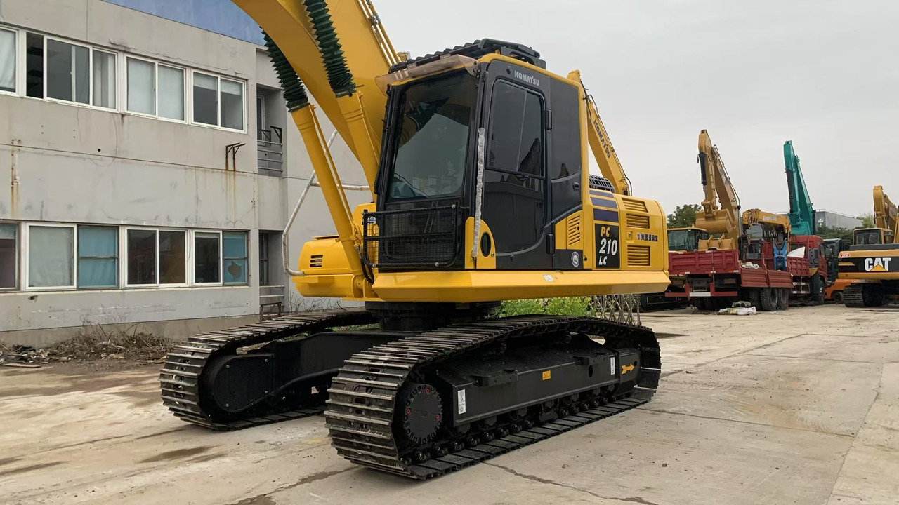 Komatsu 21 ton Excavator PC210 Good Price for PNG - Telakaivukone: kuva Komatsu 21 ton Excavator PC210 Good Price for PNG - Telakaivukone Komatsu 21 ton Excavator PC210 Good Price for PNG - Telakaivukone: kuva Komatsu 21 ton Excavator PC210 Good Price for PNG - Telakaivukone