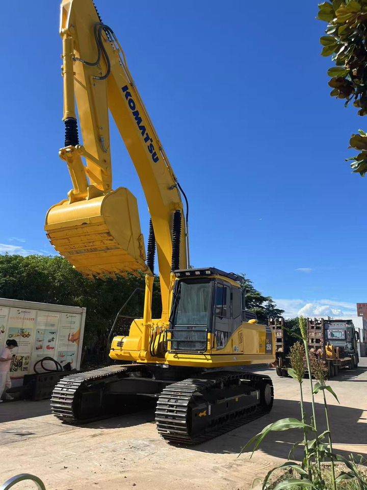 Komatsu PC350 Secondhand Big Excavator 35 ton Capacity - Telakaivukone: kuva Komatsu PC350 Secondhand Big Excavator 35 ton Capacity - Telakaivukone Komatsu PC350 Secondhand Big Excavator 35 ton Capacity - Telakaivukone: kuva Komatsu PC350 Secondhand Big Excavator 35 ton Capacity - Telakaivukone