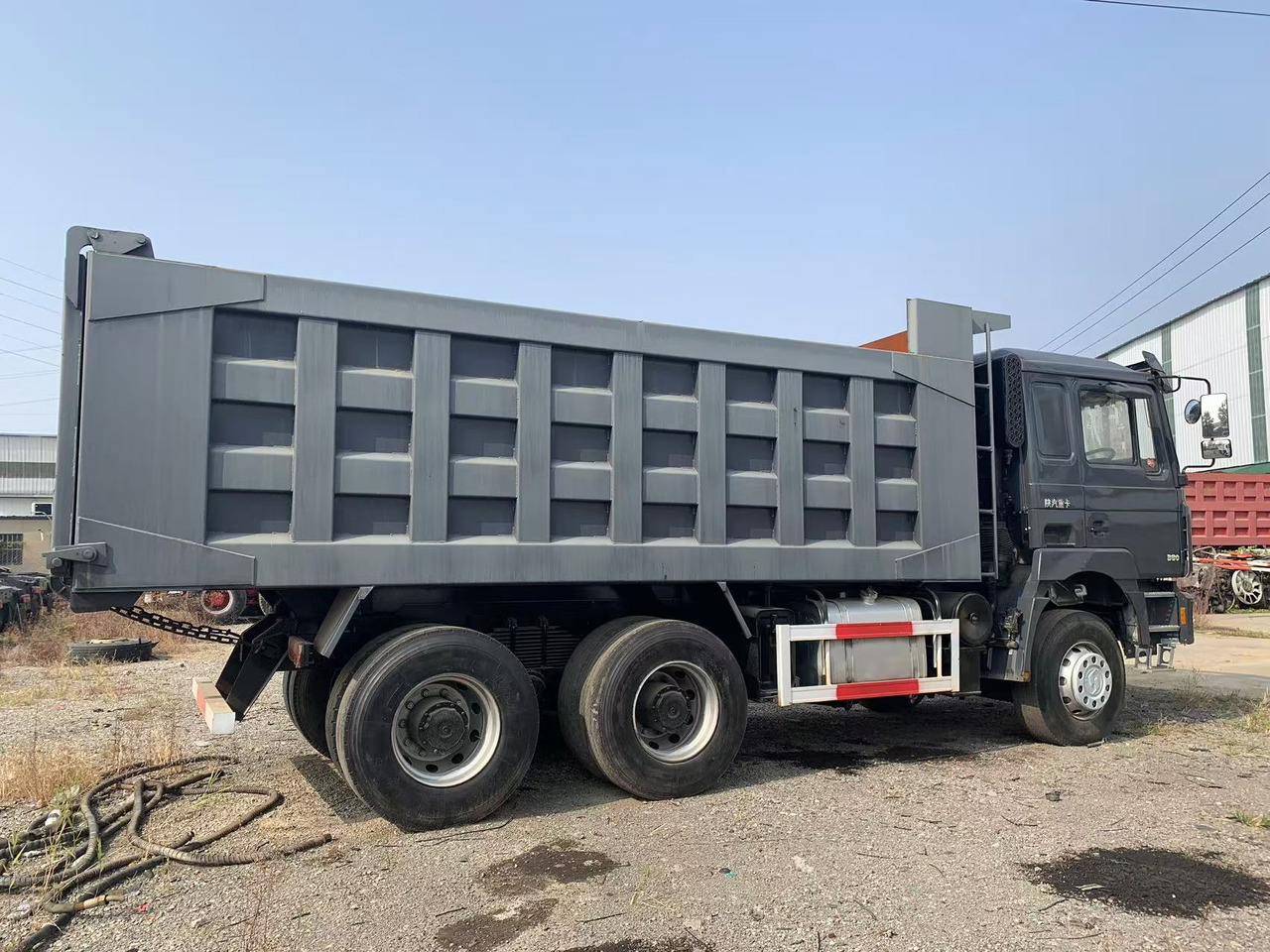 Shacman Dumper Truck 6x4 Shacman F3000 Tipper Truck Right Hand Drive - Kippiauto kuorma-auto: kuva Shacman Dumper Truck 6x4 Shacman F3000 Tipper Truck Right Hand Drive - Kippiauto kuorma-auto Shacman Dumper Truck 6x4 Shacman F3000 Tipper Truck Right Hand Drive - Kippiauto kuorma-auto: kuva Shacman Dumper Truck 6x4 Shacman F3000 Tipper Truck Right Hand Drive - Kippiauto kuorma-auto