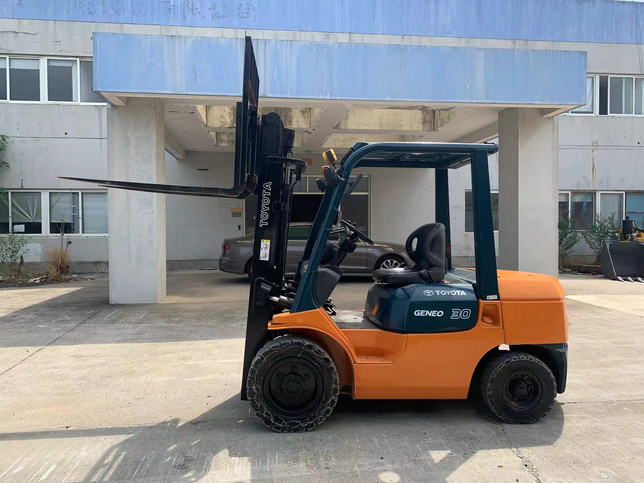 Toyota Forklift 3 ton Diesel Forklift FD30 with Side Shifter - Dieseltrukki: kuva Toyota Forklift 3 ton Diesel Forklift FD30 with Side Shifter - Dieseltrukki Toyota Forklift 3 ton Diesel Forklift FD30 with Side Shifter - Dieseltrukki: kuva Toyota Forklift 3 ton Diesel Forklift FD30 with Side Shifter - Dieseltrukki