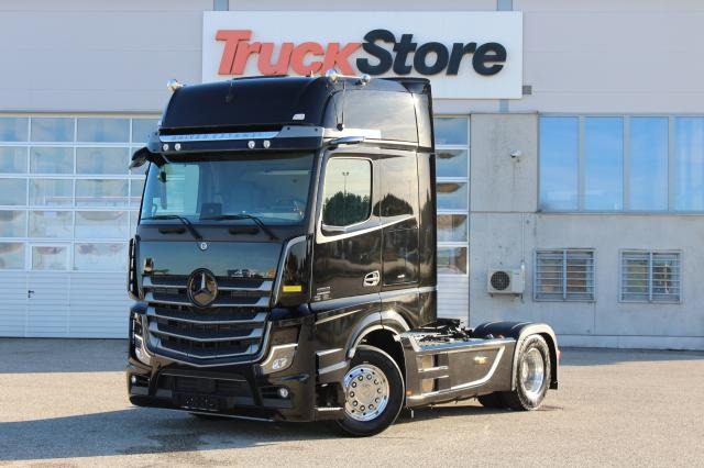 Mercedes-Benz Actros 1853LS ÖLRETARDER - Vetopöytäauto: kuva Mercedes-Benz Actros 1853LS ÖLRETARDER - Vetopöytäauto Mercedes-Benz Actros 1853LS ÖLRETARDER - Vetopöytäauto: kuva Mercedes-Benz Actros 1853LS ÖLRETARDER - Vetopöytäauto