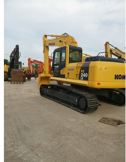 Leasing 2020 Komatsu PC240LC-8 2020 Komatsu PC240LC-8: kuva Leasing 2020 Komatsu PC240LC-8 2020 Komatsu PC240LC-8 Leasing 2020 Komatsu PC240LC-8 2020 Komatsu PC240LC-8: kuva Leasing 2020 Komatsu PC240LC-8 2020 Komatsu PC240LC-8