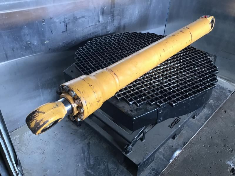 Liebherr A914 Li / A914B Li / R914 - Hydraulisylinteri: kuva Liebherr A914 Li / A914B Li / R914 - Hydraulisylinteri Liebherr A914 Li / A914B Li / R914 - Hydraulisylinteri: kuva Liebherr A914 Li / A914B Li / R914 - Hydraulisylinteri