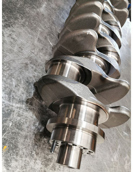 Kampiakseli Liebherr Crankshaft D934L: kuva Kampiakseli Liebherr Crankshaft D934L Kampiakseli Liebherr Crankshaft D934L: kuva Kampiakseli Liebherr Crankshaft D934L