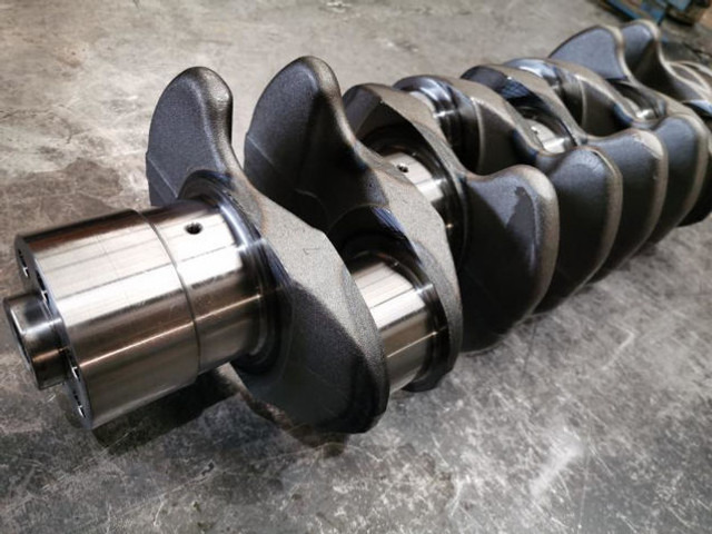 Kampiakseli Liebherr Crankshaft D934L: kuva Kampiakseli Liebherr Crankshaft D934L Kampiakseli Liebherr Crankshaft D934L: kuva Kampiakseli Liebherr Crankshaft D934L