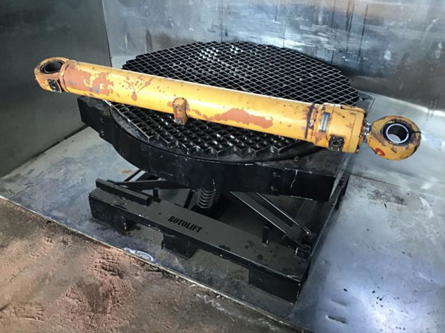 Ohjausvaihde Liebherr Cylinder: kuva Ohjausvaihde Liebherr Cylinder Ohjausvaihde Liebherr Cylinder: kuva Ohjausvaihde Liebherr Cylinder