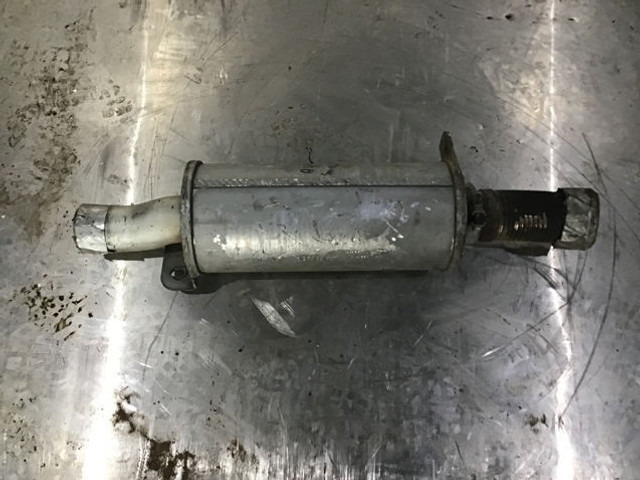 Liebherr Exhaust Silencer - Äänenvaimennin: kuva Liebherr Exhaust Silencer - Äänenvaimennin Liebherr Exhaust Silencer - Äänenvaimennin: kuva Liebherr Exhaust Silencer - Äänenvaimennin