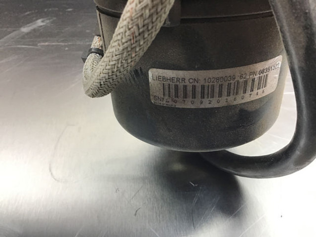 Liebherr Pilot Control Unit - Vaihdekeppi: kuva Liebherr Pilot Control Unit - Vaihdekeppi Liebherr Pilot Control Unit - Vaihdekeppi: kuva Liebherr Pilot Control Unit - Vaihdekeppi