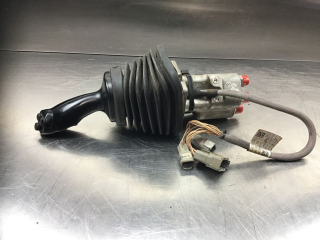 Liebherr Pilot Control Unit - Vaihdekeppi: kuva Liebherr Pilot Control Unit - Vaihdekeppi Liebherr Pilot Control Unit - Vaihdekeppi: kuva Liebherr Pilot Control Unit - Vaihdekeppi