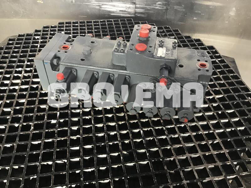 Liebherr R308, A312, R312 ,R310 - Hydrauliikka: kuva Liebherr R308, A312, R312 ,R310 - Hydrauliikka Liebherr R308, A312, R312 ,R310 - Hydrauliikka: kuva Liebherr R308, A312, R312 ,R310 - Hydrauliikka