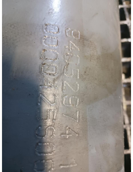 Liebherr R922 LC / R922 NLC / R922 SLC / R922 XLC - Hydraulisylinteri: kuva Liebherr R922 LC / R922 NLC / R922 SLC / R922 XLC - Hydraulisylinteri Liebherr R922 LC / R922 NLC / R922 SLC / R922 XLC - Hydraulisylinteri: kuva Liebherr R922 LC / R922 NLC / R922 SLC / R922 XLC - Hydraulisylinteri