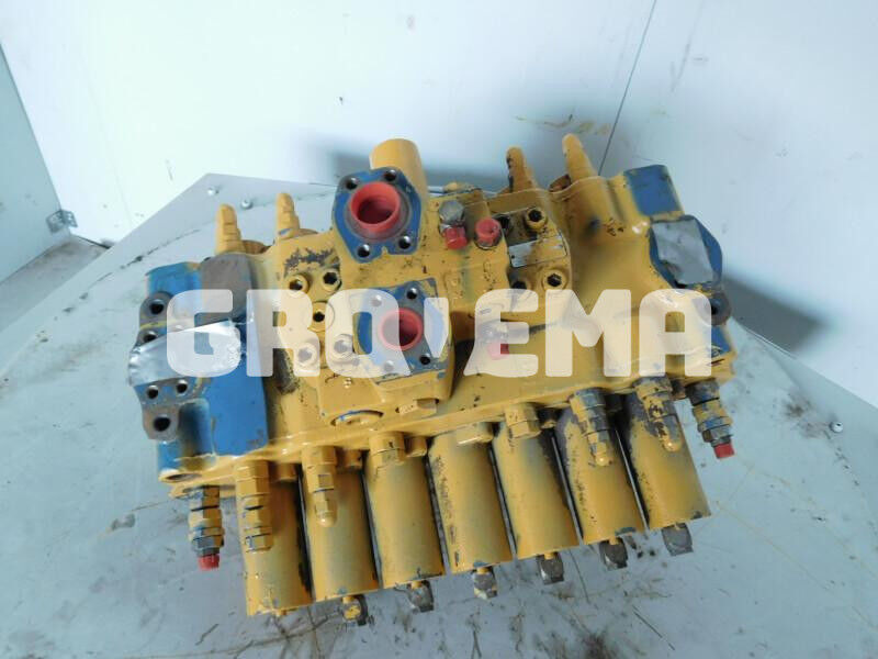 Liebherr R932 Li / R942 LI - Hydrauliikka: kuva Liebherr R932 Li / R942 LI - Hydrauliikka Liebherr R932 Li / R942 LI - Hydrauliikka: kuva Liebherr R932 Li / R942 LI - Hydrauliikka