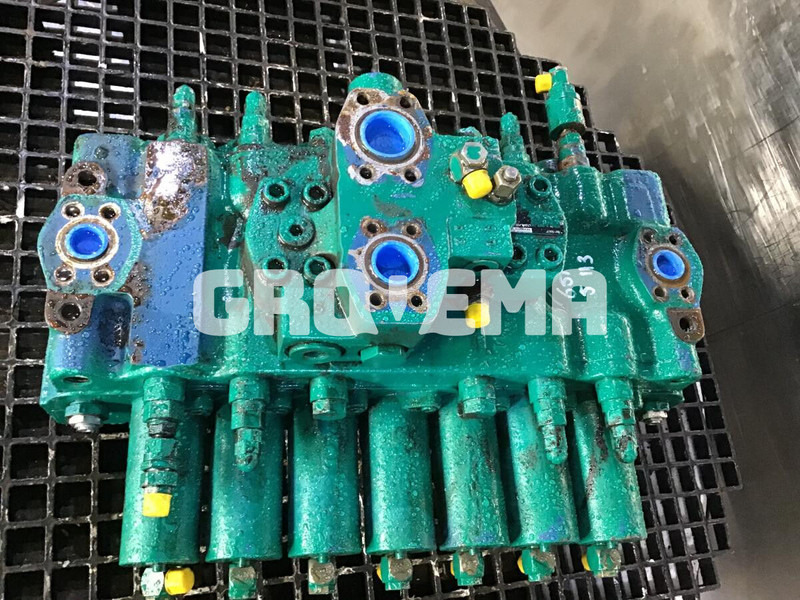 Liebherr R934 / R934B / R944B - Hydrauliikka: kuva Liebherr R934 / R934B / R944B - Hydrauliikka Liebherr R934 / R934B / R944B - Hydrauliikka: kuva Liebherr R934 / R934B / R944B - Hydrauliikka