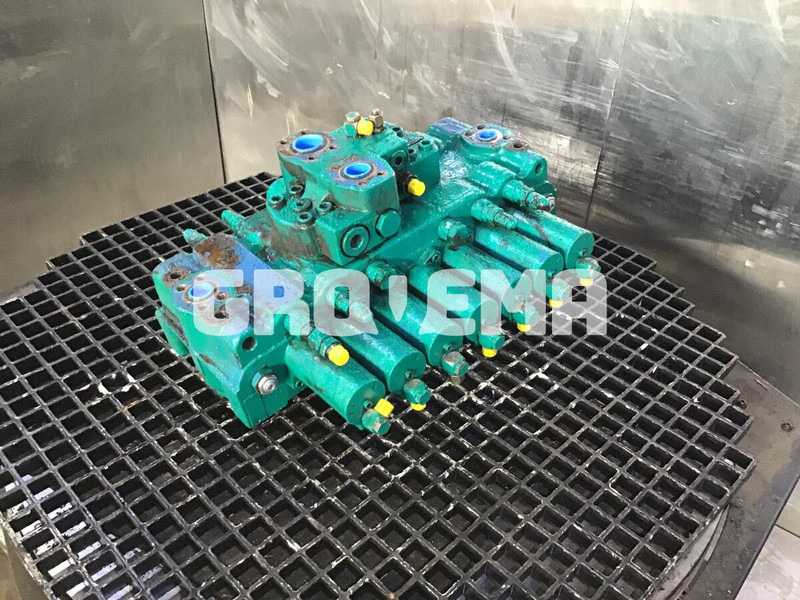 Liebherr R934 / R934B / R944B - Hydrauliikka: kuva Liebherr R934 / R934B / R944B - Hydrauliikka Liebherr R934 / R934B / R944B - Hydrauliikka: kuva Liebherr R934 / R934B / R944B - Hydrauliikka