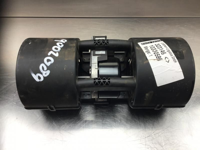 Liebherr R946 LC / R946 NLC / R956 / R976 / R926 LC / R920 / R920 LC - Puhallinmoottori: kuva Liebherr R946 LC / R946 NLC / R956 / R976 / R926 LC / R920 / R920 LC - Puhallinmoottori Liebherr R946 LC / R946 NLC / R956 / R976 / R926 LC / R920 / R920 LC - Puhallinmoottori: kuva Liebherr R946 LC / R946 NLC / R956 / R976 / R926 LC / R920 / R920 LC - Puhallinmoottori