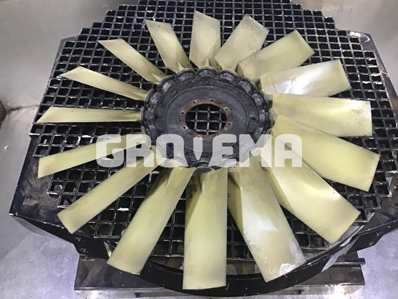 Liebherr R954B / R954HD / R954 - Tuuletin: kuva Liebherr R954B / R954HD / R954 - Tuuletin Liebherr R954B / R954HD / R954 - Tuuletin: kuva Liebherr R954B / R954HD / R954 - Tuuletin