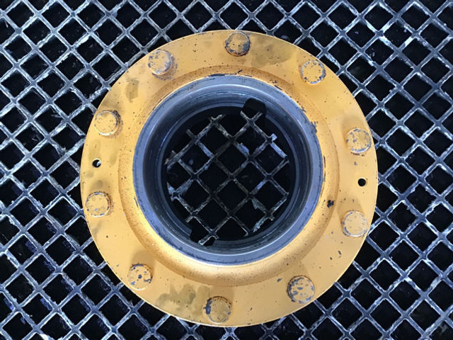 Liebherr Wheel Hub - Pyörän napa: kuva Liebherr Wheel Hub - Pyörän napa Liebherr Wheel Hub - Pyörän napa: kuva Liebherr Wheel Hub - Pyörän napa