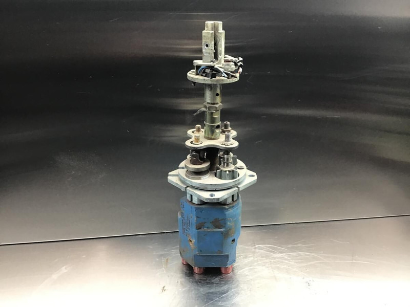 Rexroth Pilot Control Unit - Kojelauta: kuva Rexroth Pilot Control Unit - Kojelauta Rexroth Pilot Control Unit - Kojelauta: kuva Rexroth Pilot Control Unit - Kojelauta