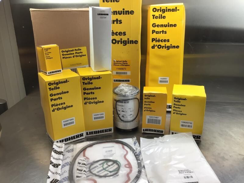 Liebherr Service Kit 1000 hours R906/R916/R926 - Varaosat: kuva Liebherr Service Kit 1000 hours R906/R916/R926 - Varaosat Liebherr Service Kit 1000 hours R906/R916/R926 - Varaosat: kuva Liebherr Service Kit 1000 hours R906/R916/R926 - Varaosat