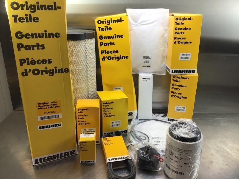 Liebherr Service Kit 2000 hours R906/R916/R926 - Varaosat: kuva Liebherr Service Kit 2000 hours R906/R916/R926 - Varaosat Liebherr Service Kit 2000 hours R906/R916/R926 - Varaosat: kuva Liebherr Service Kit 2000 hours R906/R916/R926 - Varaosat