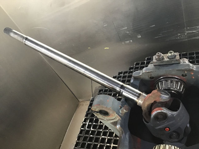 ZF Double Joint - Vetoakseli: kuva ZF Double Joint - Vetoakseli ZF Double Joint - Vetoakseli: kuva ZF Double Joint - Vetoakseli