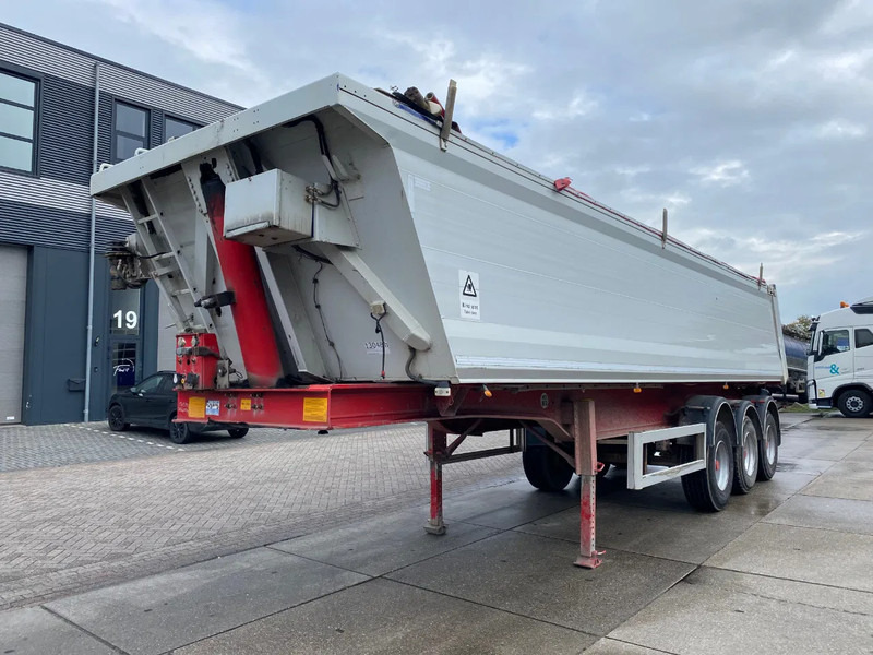 Benalu ALU Tipper / 33 M3 / BPW + Drum - Kippiauto puoliperävaunu: kuva Benalu ALU Tipper / 33 M3 / BPW + Drum - Kippiauto puoliperävaunu Benalu ALU Tipper / 33 M3 / BPW + Drum - Kippiauto puoliperävaunu: kuva Benalu ALU Tipper / 33 M3 / BPW + Drum - Kippiauto puoliperävaunu