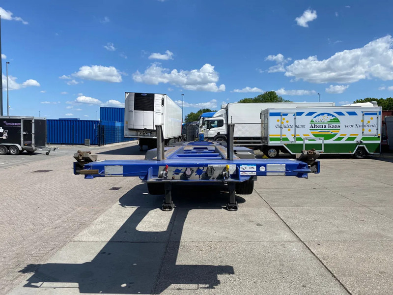 Broshuis 2Connect 2AKCC / 4 Axles / 3x Steering Axle / 2x Lift Axle - Konttialus/ Vaihtokuormatilat puoliperävaunu: kuva Broshuis 2Connect 2AKCC / 4 Axles / 3x Steering Axle / 2x Lift Axle - Konttialus/ Vaihtokuormatilat puoliperävaunu Broshuis 2Connect 2AKCC / 4 Axles / 3x Steering Axle / 2x Lift Axle - Konttialus/ Vaihtokuormatilat puoliperävaunu: kuva Broshuis 2Connect 2AKCC / 4 Axles / 3x Steering Axle / 2x Lift Axle - Konttialus/ Vaihtokuormatilat puoliperävaunu