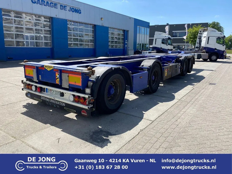 Broshuis 2Connect 2AKCC / 4 Axles / 3x Steering Axle / 2x Lift Axle - Konttialus/ Vaihtokuormatilat puoliperävaunu: kuva Broshuis 2Connect 2AKCC / 4 Axles / 3x Steering Axle / 2x Lift Axle - Konttialus/ Vaihtokuormatilat puoliperävaunu Broshuis 2Connect 2AKCC / 4 Axles / 3x Steering Axle / 2x Lift Axle - Konttialus/ Vaihtokuormatilat puoliperävaunu: kuva Broshuis 2Connect 2AKCC / 4 Axles / 3x Steering Axle / 2x Lift Axle - Konttialus/ Vaihtokuormatilat puoliperävaunu
