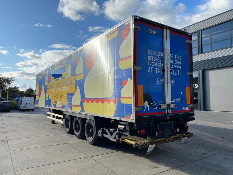 Chereau Frigo / 7 cm walls / BPW Disc / Carrier Vector - Refrigeraattori puoliperävaunu: kuva Chereau Frigo / 7 cm walls / BPW Disc / Carrier Vector - Refrigeraattori puoliperävaunu Chereau Frigo / 7 cm walls / BPW Disc / Carrier Vector - Refrigeraattori puoliperävaunu: kuva Chereau Frigo / 7 cm walls / BPW Disc / Carrier Vector - Refrigeraattori puoliperävaunu