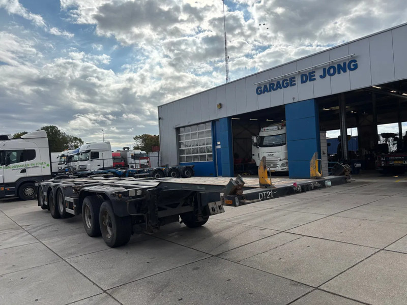 D-Tec CT-60-05D / 5 Axles / 3x Steering Axle / 4x Lift Axle / BPW - Konttialus/ Vaihtokuormatilat puoliperävaunu: kuva D-Tec CT-60-05D / 5 Axles / 3x Steering Axle / 4x Lift Axle / BPW - Konttialus/ Vaihtokuormatilat puoliperävaunu D-Tec CT-60-05D / 5 Axles / 3x Steering Axle / 4x Lift Axle / BPW - Konttialus/ Vaihtokuormatilat puoliperävaunu: kuva D-Tec CT-60-05D / 5 Axles / 3x Steering Axle / 4x Lift Axle / BPW - Konttialus/ Vaihtokuormatilat puoliperävaunu