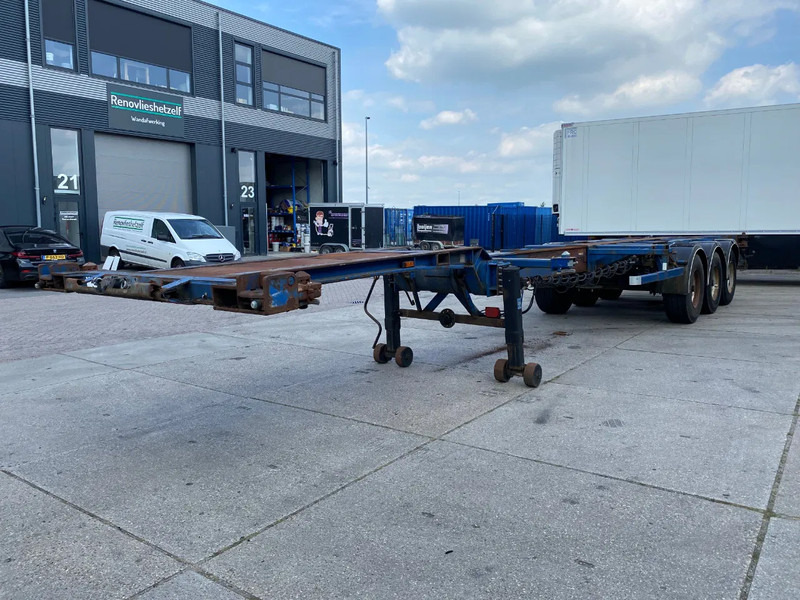 Kromhout KRH0-1013 / 1x Lift Axle / 2x Extendable / BPW - Konttialus/ Vaihtokuormatilat puoliperävaunu: kuva Kromhout KRH0-1013 / 1x Lift Axle / 2x Extendable / BPW - Konttialus/ Vaihtokuormatilat puoliperävaunu Kromhout KRH0-1013 / 1x Lift Axle / 2x Extendable / BPW - Konttialus/ Vaihtokuormatilat puoliperävaunu: kuva Kromhout KRH0-1013 / 1x Lift Axle / 2x Extendable / BPW - Konttialus/ Vaihtokuormatilat puoliperävaunu