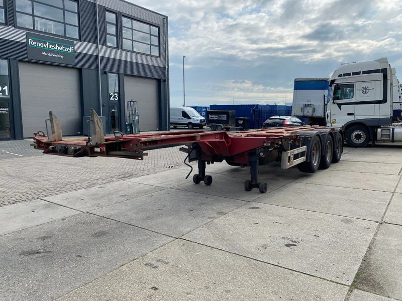 Pacton T3-010 Multi / 3x Extendable / 1x Lift Axle - Konttialus/ Vaihtokuormatilat puoliperävaunu: kuva Pacton T3-010 Multi / 3x Extendable / 1x Lift Axle - Konttialus/ Vaihtokuormatilat puoliperävaunu Pacton T3-010 Multi / 3x Extendable / 1x Lift Axle - Konttialus/ Vaihtokuormatilat puoliperävaunu: kuva Pacton T3-010 Multi / 3x Extendable / 1x Lift Axle - Konttialus/ Vaihtokuormatilat puoliperävaunu