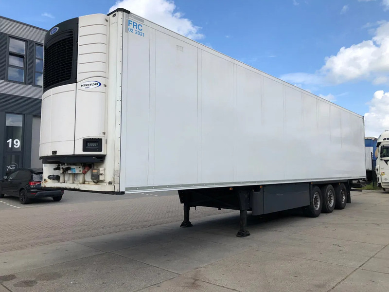 Schmitz Cargobull SCB*3SB Frigo / Vector 1350 / SAF + Disc - Refrigeraattori puoliperävaunu: kuva Schmitz Cargobull SCB*3SB Frigo / Vector 1350 / SAF + Disc - Refrigeraattori puoliperävaunu Schmitz Cargobull SCB*3SB Frigo / Vector 1350 / SAF + Disc - Refrigeraattori puoliperävaunu: kuva Schmitz Cargobull SCB*3SB Frigo / Vector 1350 / SAF + Disc - Refrigeraattori puoliperävaunu