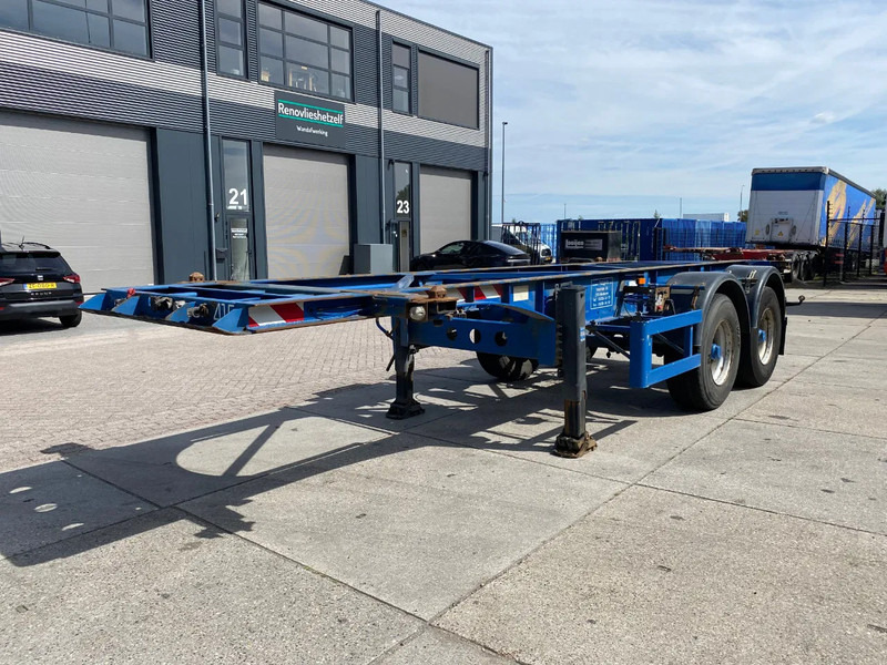 TURBO'S HOET 20 FT Container Chassis / APK t/m 3-2026 / BPW + Drum - Konttialus/ Vaihtokuormatilat puoliperävaunu: kuva TURBO'S HOET 20 FT Container Chassis / APK t/m 3-2026 / BPW + Drum - Konttialus/ Vaihtokuormatilat puoliperävaunu TURBO'S HOET 20 FT Container Chassis / APK t/m 3-2026 / BPW + Drum - Konttialus/ Vaihtokuormatilat puoliperävaunu: kuva TURBO'S HOET 20 FT Container Chassis / APK t/m 3-2026 / BPW + Drum - Konttialus/ Vaihtokuormatilat puoliperävaunu