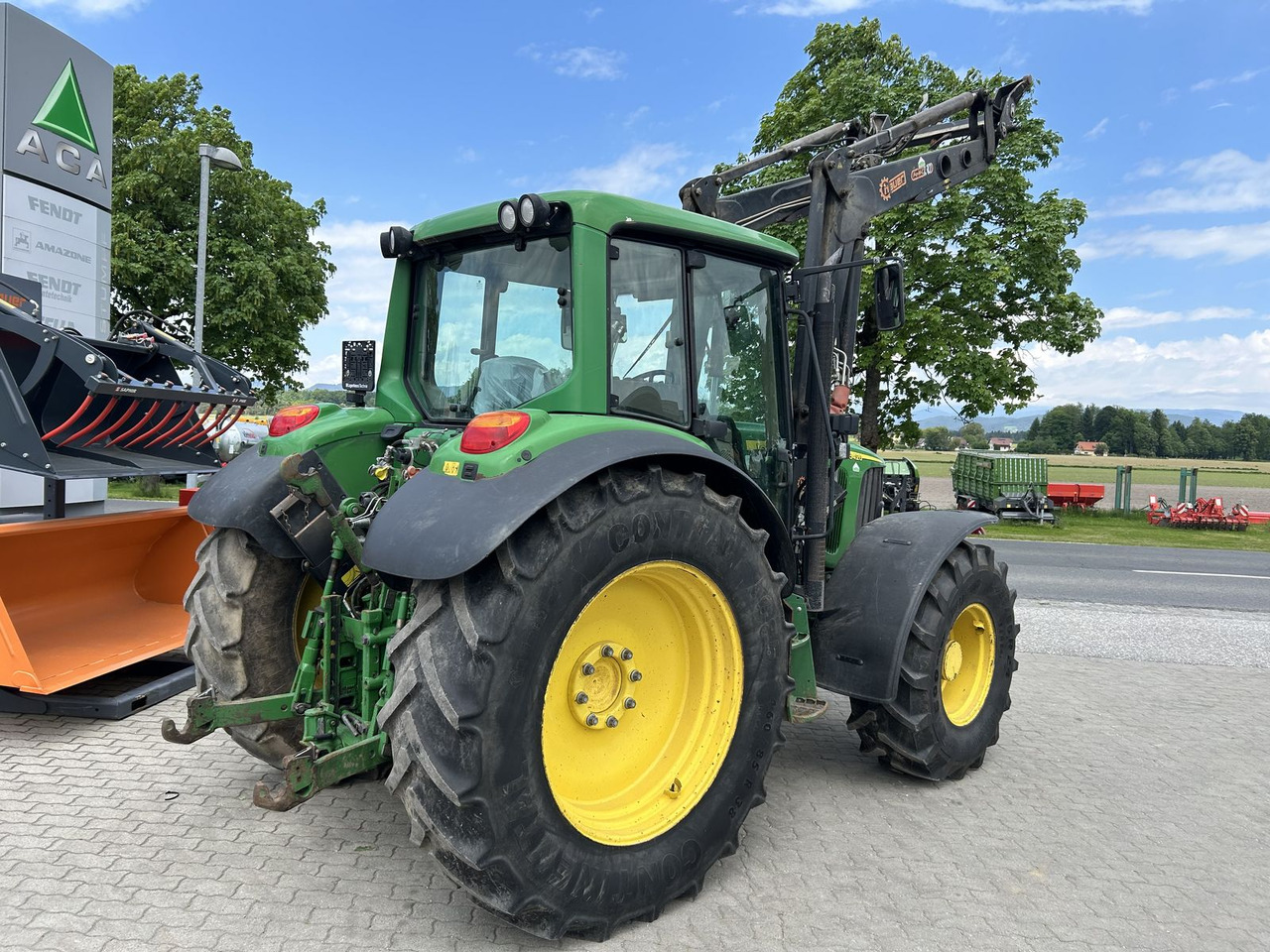 John Deere 6420 Premium - Traktori: kuva John Deere 6420 Premium - Traktori John Deere 6420 Premium - Traktori: kuva John Deere 6420 Premium - Traktori