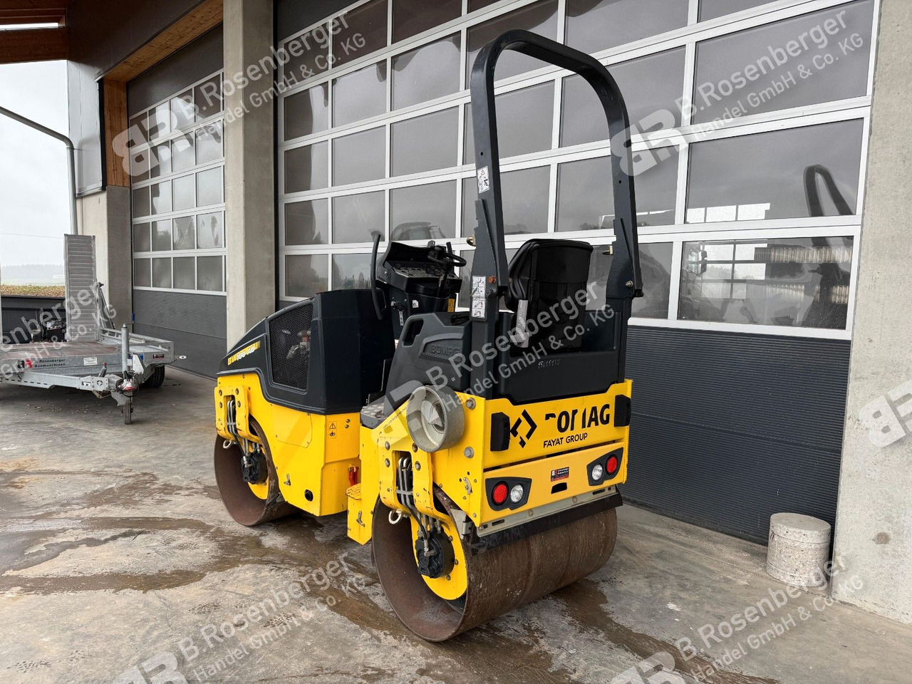 BOMAG BW100 AD-5 KSG Tandemwalze / nur 515h / BJ2015 - Tiejyrä: kuva BOMAG BW100 AD-5 KSG Tandemwalze / nur 515h / BJ2015 - Tiejyrä BOMAG BW100 AD-5 KSG Tandemwalze / nur 515h / BJ2015 - Tiejyrä: kuva BOMAG BW100 AD-5 KSG Tandemwalze / nur 515h / BJ2015 - Tiejyrä