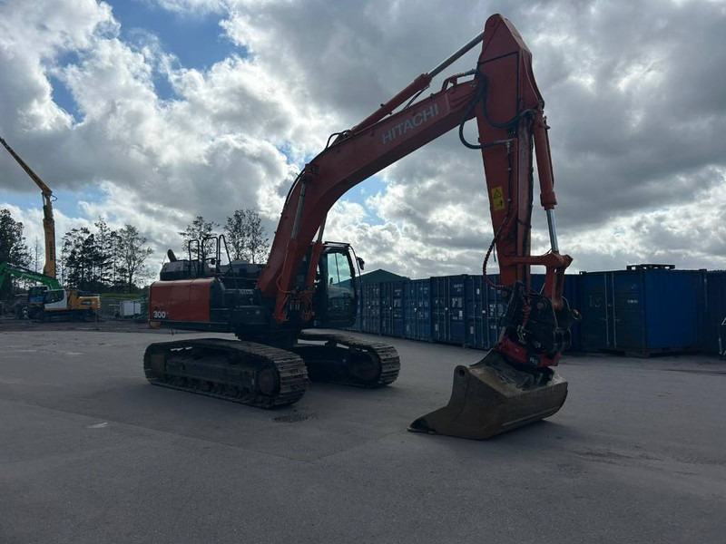 Hitachi ZX 300 LC-6 - Telakaivukone: kuva Hitachi ZX 300 LC-6 - Telakaivukone Hitachi ZX 300 LC-6 - Telakaivukone: kuva Hitachi ZX 300 LC-6 - Telakaivukone