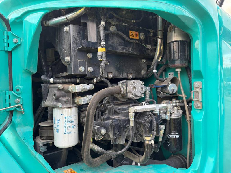 Telakaivukone Kobelco SK 140 SRLC-7: kuva Telakaivukone Kobelco SK 140 SRLC-7