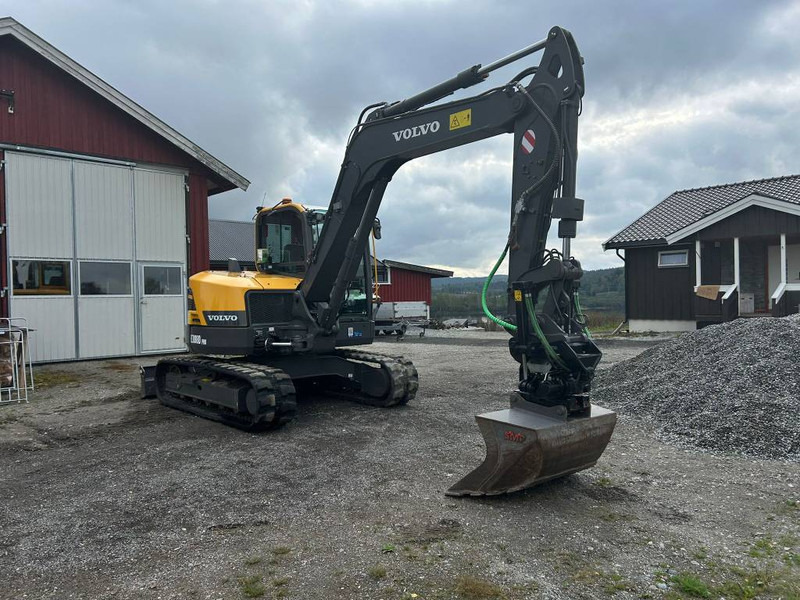 Volvo ECR 88 D PRO - Minikuormaaja: kuva Volvo ECR 88 D PRO - Minikuormaaja Volvo ECR 88 D PRO - Minikuormaaja: kuva Volvo ECR 88 D PRO - Minikuormaaja