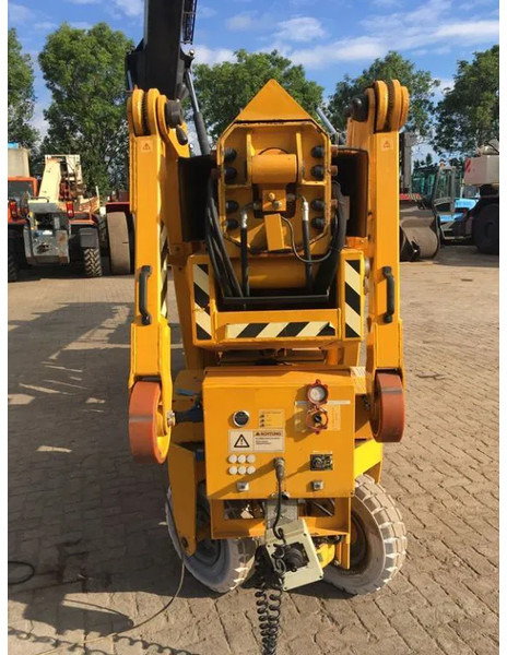 Tela-alustainen nostin Diversen Falck Schmidt Falcon Spider TSB34: kuva Tela-alustainen nostin Diversen Falck Schmidt Falcon Spider TSB34