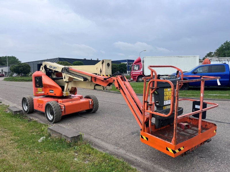 JLG E450AJ - Puomilava: kuva JLG E450AJ - Puomilava JLG E450AJ - Puomilava: kuva JLG E450AJ - Puomilava