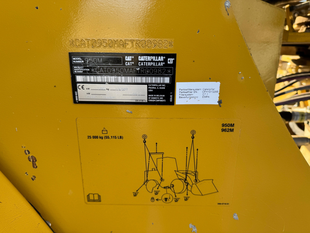 Pyöräkuormaaja CATERPILLAR 950M: kuva Pyöräkuormaaja CATERPILLAR 950M