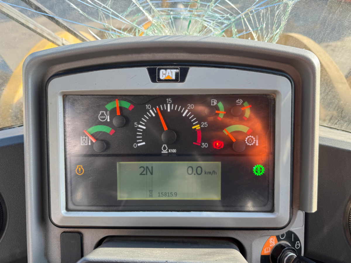 Pyöräkuormaaja CATERPILLAR 950M: kuva Pyöräkuormaaja CATERPILLAR 950M