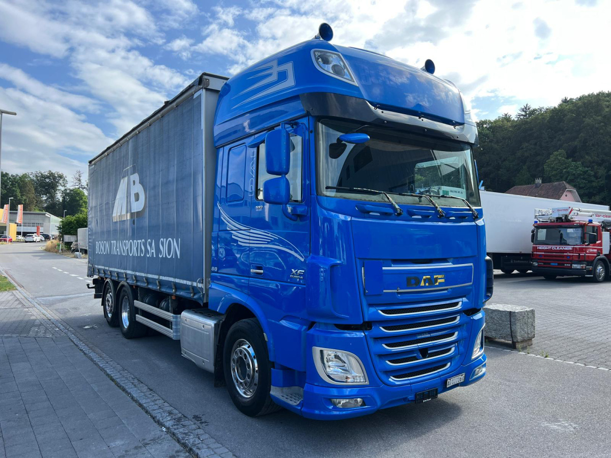 DAF XF510 6x2 - Pressukapelli kuorma-auto: kuva DAF XF510 6x2 - Pressukapelli kuorma-auto DAF XF510 6x2 - Pressukapelli kuorma-auto: kuva DAF XF510 6x2 - Pressukapelli kuorma-auto