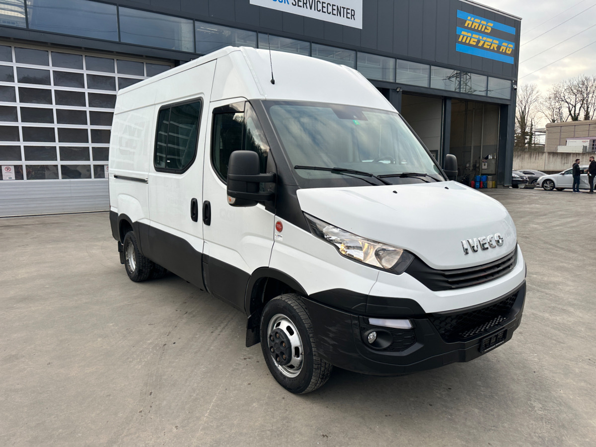 IVECO 35C18V Daily Servicewagen Sortimo - Pakettiauto: kuva IVECO 35C18V Daily Servicewagen Sortimo - Pakettiauto IVECO 35C18V Daily Servicewagen Sortimo - Pakettiauto: kuva IVECO 35C18V Daily Servicewagen Sortimo - Pakettiauto