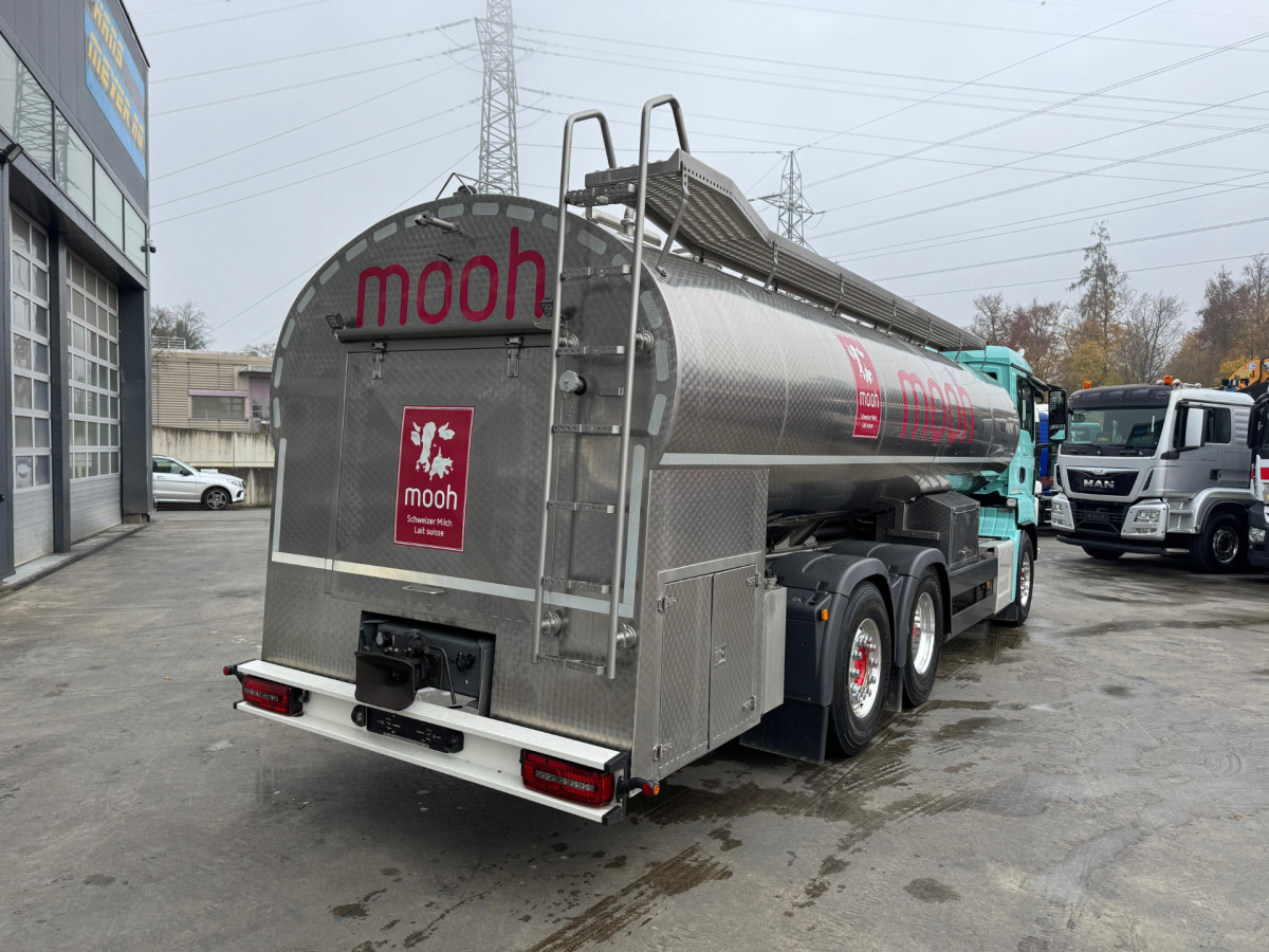 MAN TGS 26.440 6x2 Isoliert Milchtank 3 Kammern - Säiliöauto: kuva MAN TGS 26.440 6x2 Isoliert Milchtank 3 Kammern - Säiliöauto MAN TGS 26.440 6x2 Isoliert Milchtank 3 Kammern - Säiliöauto: kuva MAN TGS 26.440 6x2 Isoliert Milchtank 3 Kammern - Säiliöauto