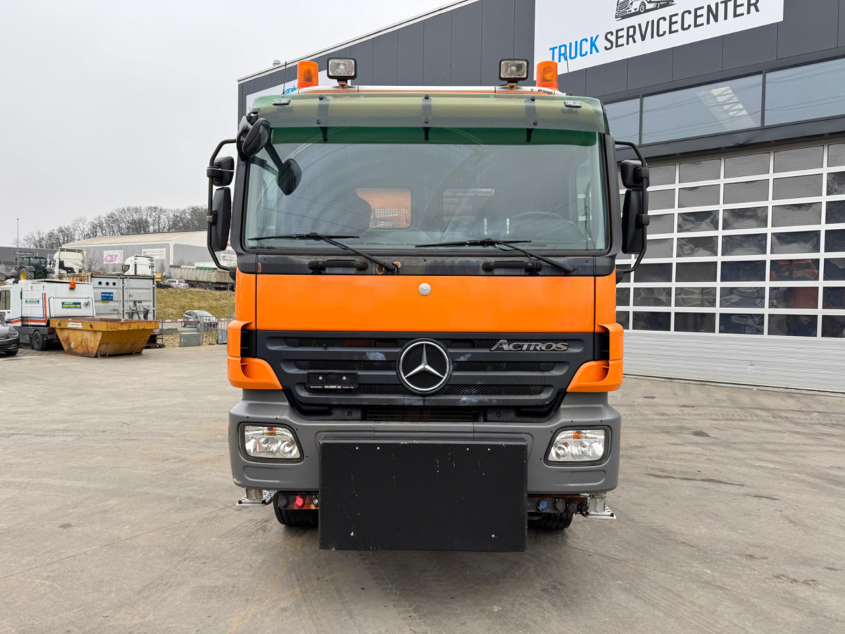 MERCEDES Actros 1841 4x4 mit Schneeplfug - Kippiauto kuorma-auto: kuva MERCEDES Actros 1841 4x4 mit Schneeplfug - Kippiauto kuorma-auto MERCEDES Actros 1841 4x4 mit Schneeplfug - Kippiauto kuorma-auto: kuva MERCEDES Actros 1841 4x4 mit Schneeplfug - Kippiauto kuorma-auto