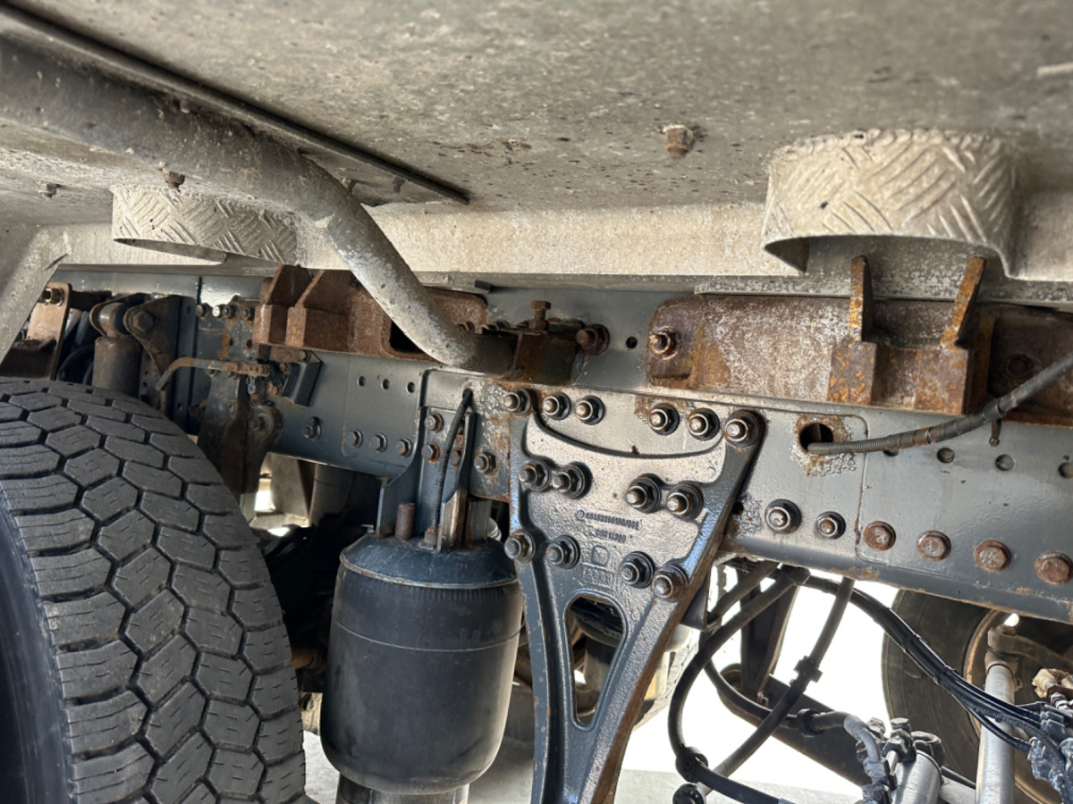 Nosturiauto MERCEDES Actros 2648 6x4/4 Fassi455 SZM/Pritsche: kuva Nosturiauto MERCEDES Actros 2648 6x4/4 Fassi455 SZM/Pritsche